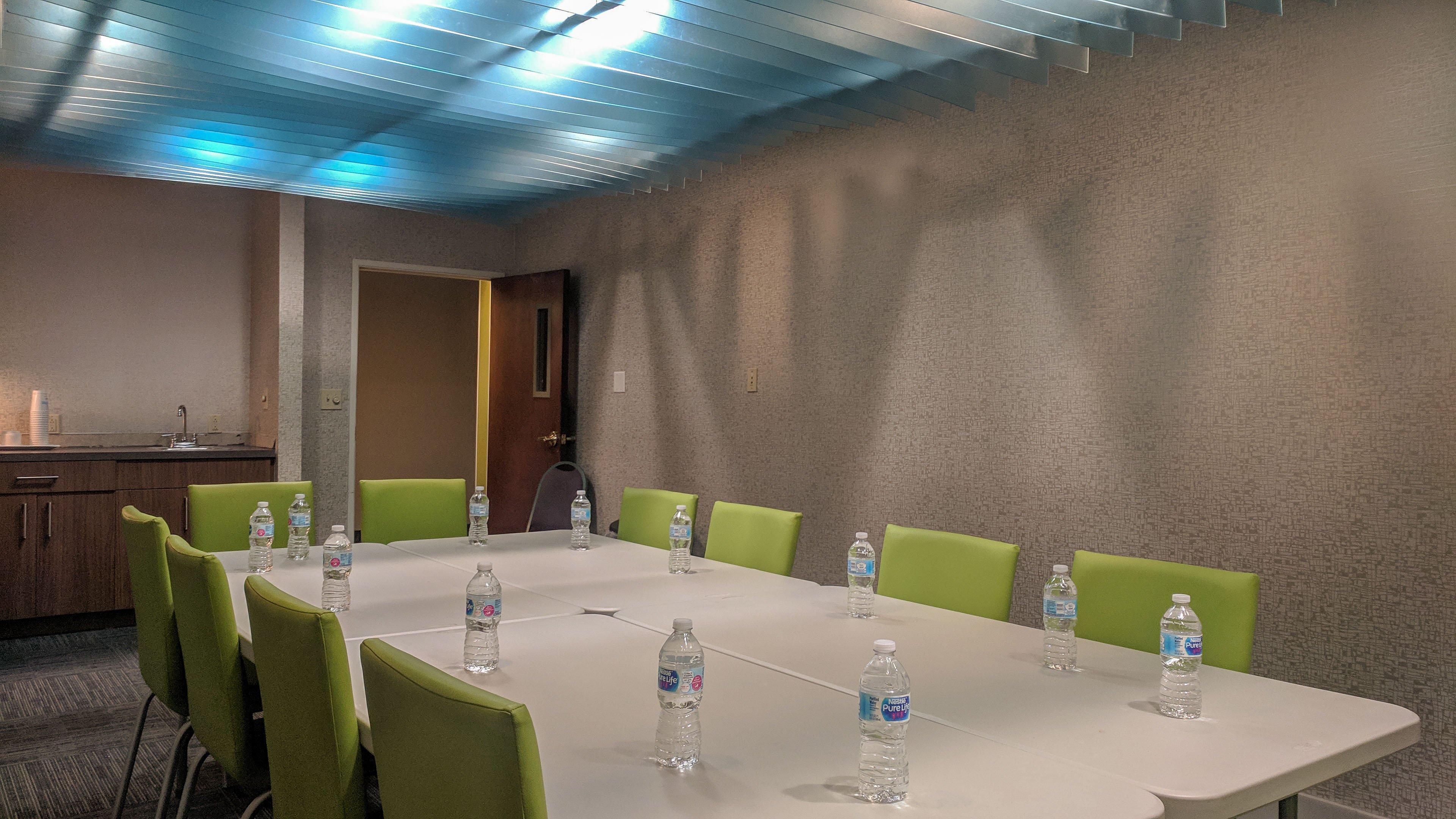 Holiday Inn Express Fort Wayne - East - New Haven By Ihg Екстериор снимка