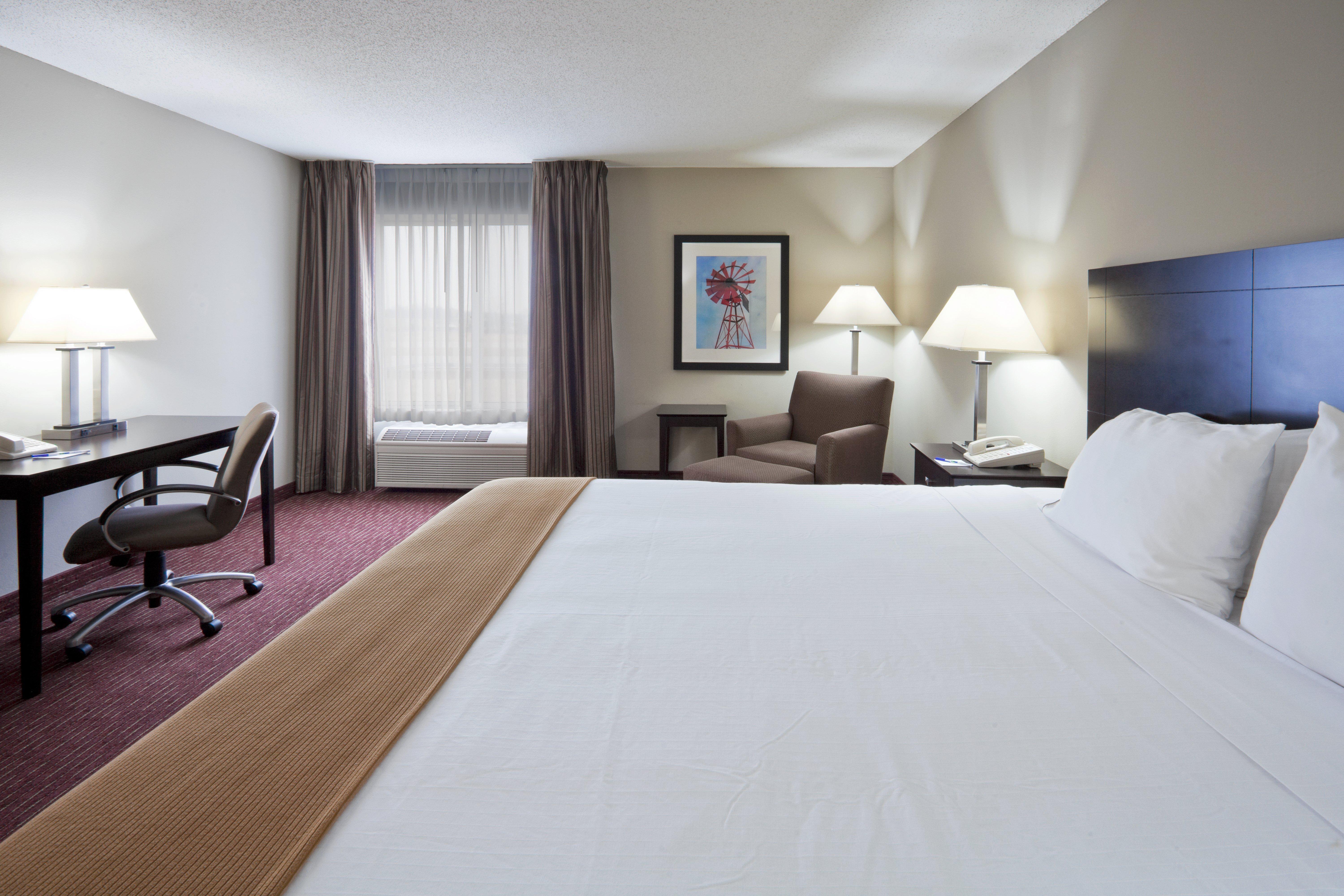 Holiday Inn Express Fort Wayne - East - New Haven By Ihg Екстериор снимка