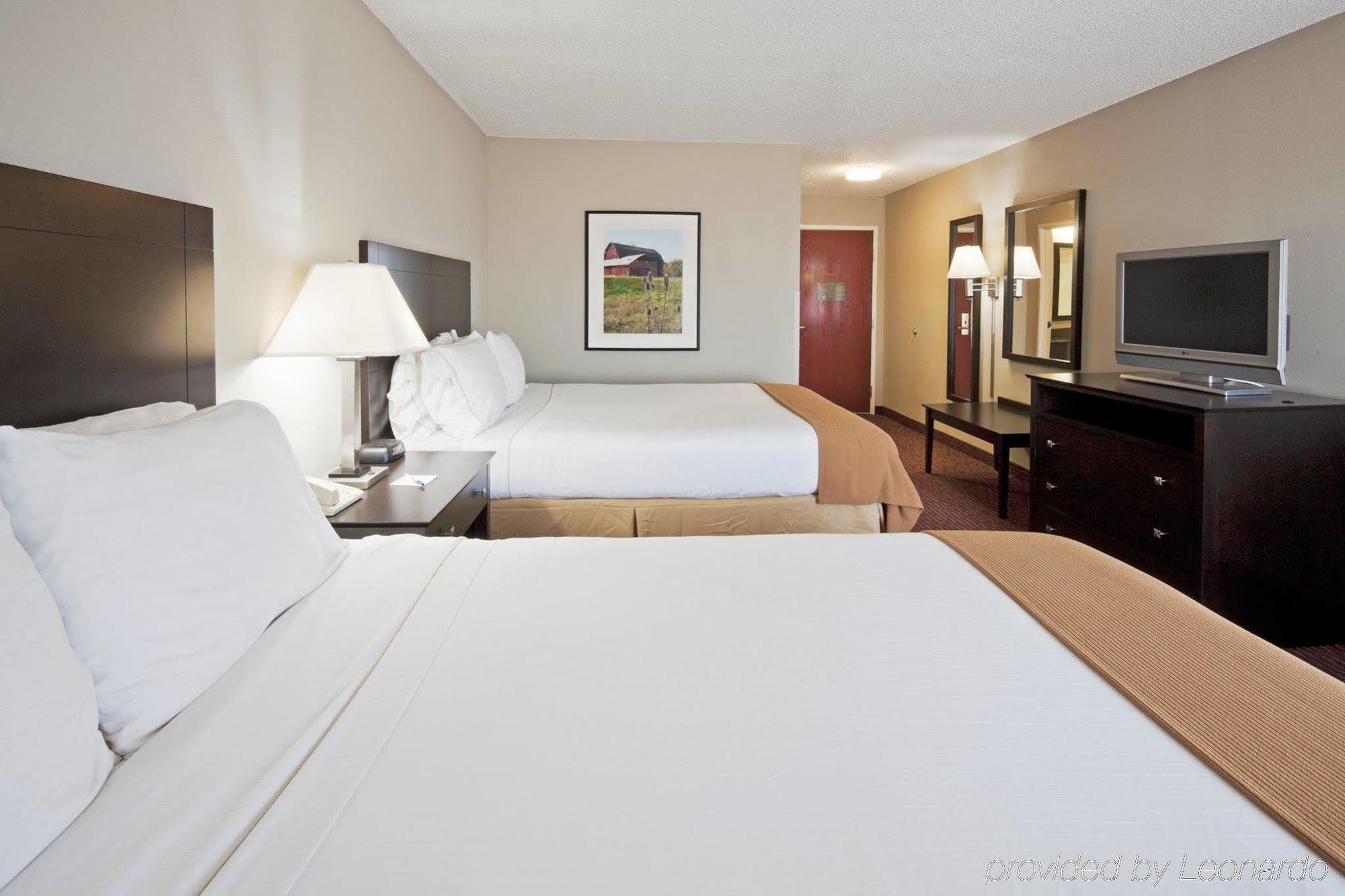 Holiday Inn Express Fort Wayne - East - New Haven By Ihg Екстериор снимка